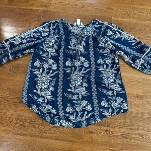 CJ BANK womens plus size navy top 1x